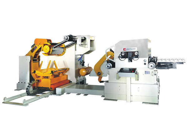 三機一體高配型精密型料架矯直送料機